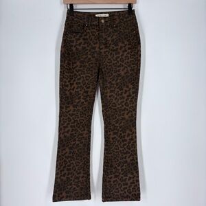 Charlie B Cheetah Print Straight Leg Pants